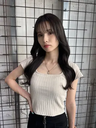 カラー AYANE 韓国ヘア /レイヤーカットのヘアスタイル