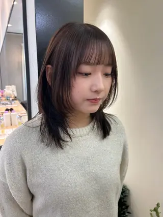 ミディアム カラー hub hair レイヤー/透明感のヘアスタイル