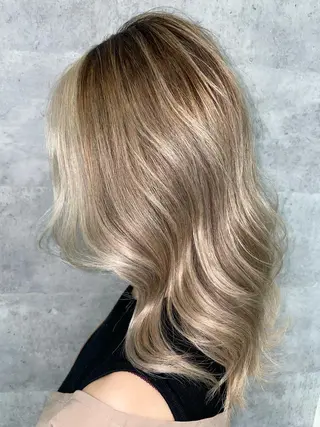 ロング カラー ソシエ　錦糸町テルミナ店所属・西村 文豪のヘアスタイル