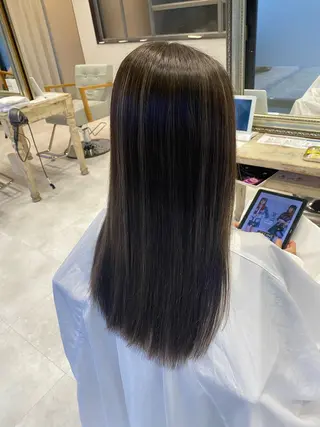 ロング 野上 麗のヘアスタイル