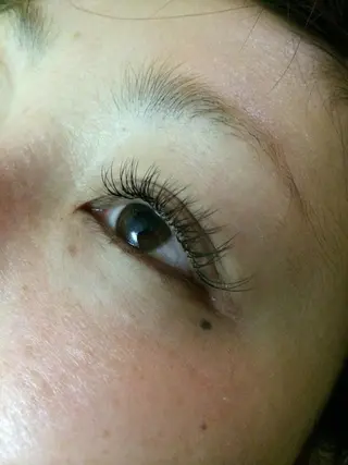 マツエク・マツパ merveilles所属・まつげ/整体/にきび ・アトピー専門サロンのマツエク・マツパデザイン