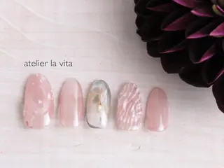 ネイル atelier la vita所属・lavita. mimuraのネイルデザイン