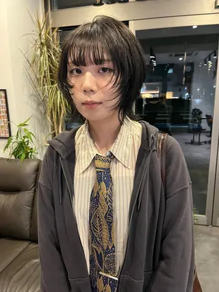 ミディアム アトム/ウルフ パーマ/レイヤーのヘアスタイル