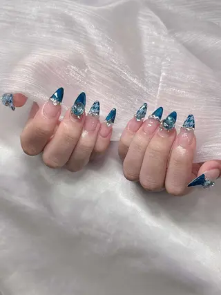 ネイル Lee Nailsのネイルデザイン