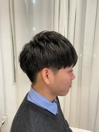 メンズ liberate所属・【メンズ専門美容師】 渡邊裕輝のヘアスタイル