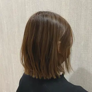 ショート カラー 🫧透け感⋆艶髪💎 山口アヤカのヘアスタイル
