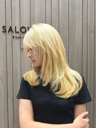 セミロング カラー ヘアアレンジ SALOWIN京都河原町Suite店所属・外国人風レイヤー/ ハイトーンSHUのヘアスタイル
