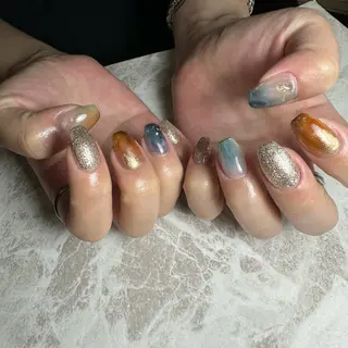 ネイル repos~ルポ~所属・里見 麗のネイルデザイン