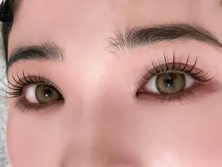 マツエク・マツパ Salon EF 名駅セントラル店所属・小木曽 芽生のマツエク・マツパデザイン