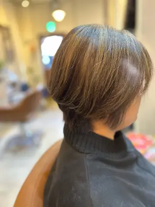 ショート カラー hair make FeeL【ヘアーメイクフィール】所属・平松 舞衣のヘアスタイル