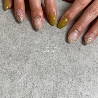 ネイル BONHEUR Annaのネイルデザイン