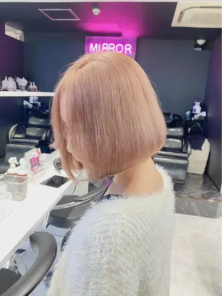 ショート カラー🌈/カット /栄/misa👻のヘアスタイル