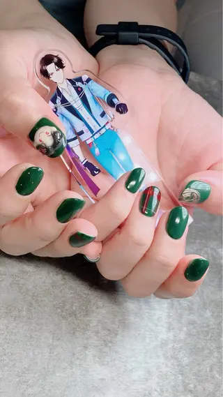 ネイル haleyume所属・shino🌟 痛ネイルのネイルデザイン