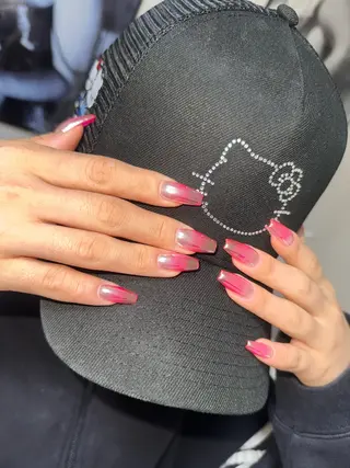 ネイル Beauty Salon amour所属・Seven's / NANAのネイルデザイン