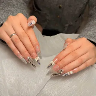 ネイル Hi Beauty 渋谷(ネイル、ハイパーナイフ6、脂肪れいきゃく、マッサージ＆エステサロン)所属・Hi beauty 渋谷のネイルデザイン