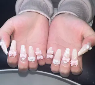 ネイル Lee Nailsのネイルデザイン