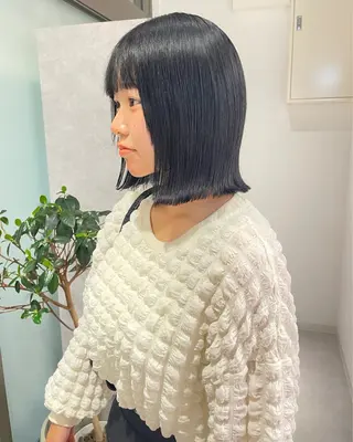 ショート デザインパーマ/ 艶カラー/ボブのヘアスタイル