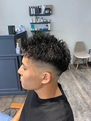 ショート メンズ 江﨑 翔のヘアスタイル