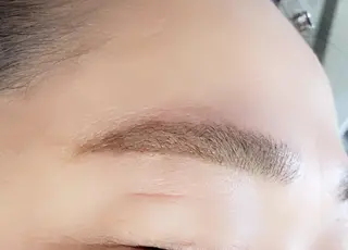 アイブロウ Adolovele 中島のマツエク・マツパデザイン