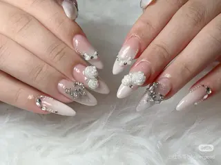 ネイル 小林 凛のネイルデザイン