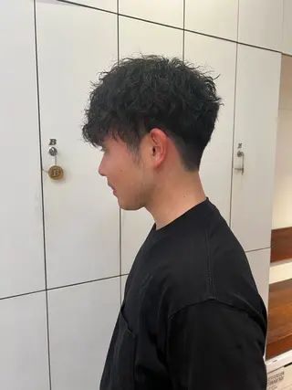 ショート メンズ Lin'ne所属・竹内梓／パーマ ／ハイトーンのヘアスタイル