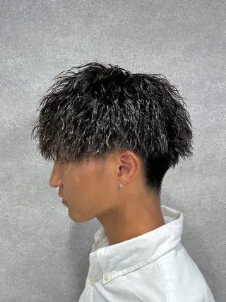 ショート パーマ メンズ センターパート マスターかずまのヘアスタイル