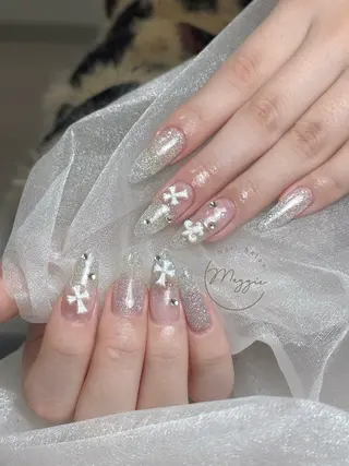 ネイル Maggie Nail🦩のネイルデザイン