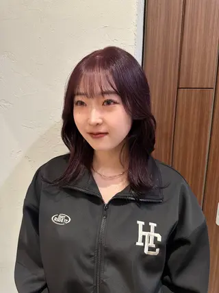 ミディアム Aura所属・丸山 心 / 艶カラーのヘアスタイル
