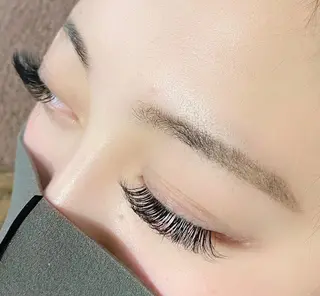 マツエク・マツパ AKAMEE omotesando所属・Toyoshima Sakikoのマツエク・マツパデザイン