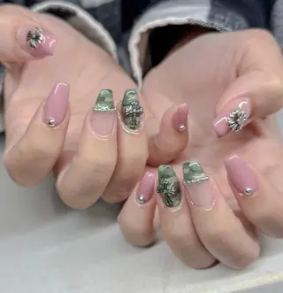 ネイル num-fi Aiのネイルデザイン