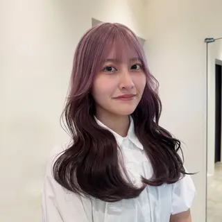 ロング i.GINZA所属・ハイトーン/透明感 カラー/レイヤーのヘアスタイル