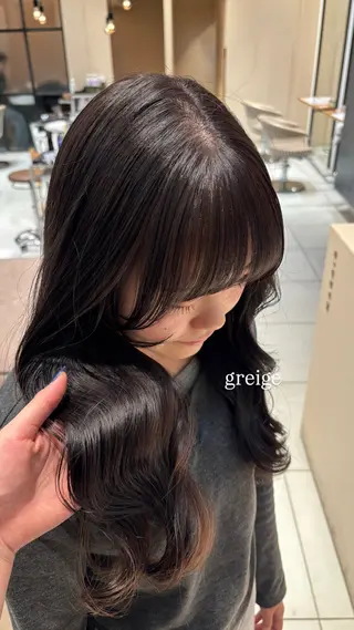 ロング mino🌼🌈 ボブ/透明感カラーのヘアスタイル