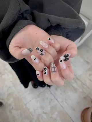 ネイル SAPHIR NAGISAのマツエク・マツパデザイン