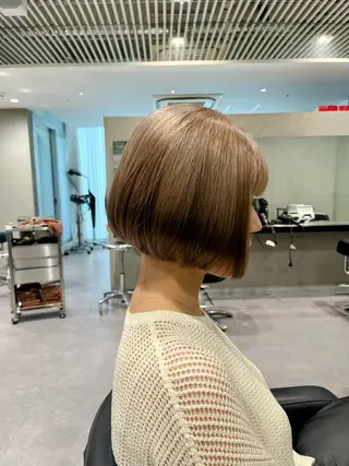 ショート カラー 🌈艶髪/髪質改善 新宿itouのヘアスタイル