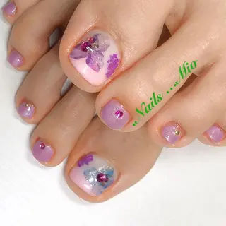 ネイル .Nails Mio 赤羽西ネイルサロンのネイルデザイン