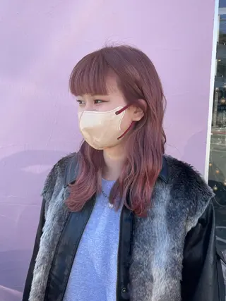 カラー ベージュ/透明感/ 桃子🎀のヘアスタイル