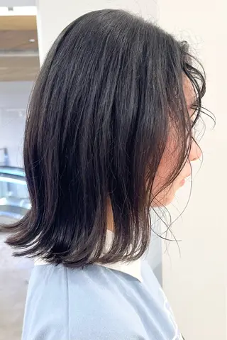 ミディアム 會田 /レイヤーカットのヘアスタイル