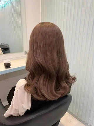 セミロング カラー ブリーチカラー 🩵MIZUKIのヘアスタイル