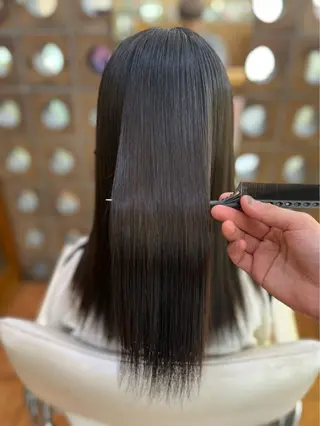 ロング カラー 🥀ダブルカラー/ 艶カラー🥀ユイキのヘアスタイル