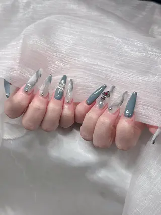 ネイル Lee Ainのネイルデザイン