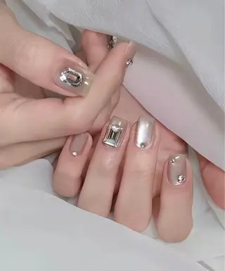 ネイル 小 雨のネイルデザイン