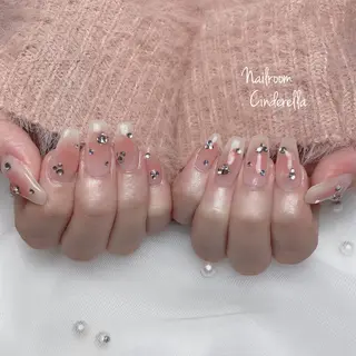 ネイル Nailroom. Cinderellaのネイルデザイン