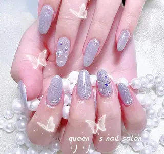 ネイル queens nailsalonのネイルデザイン