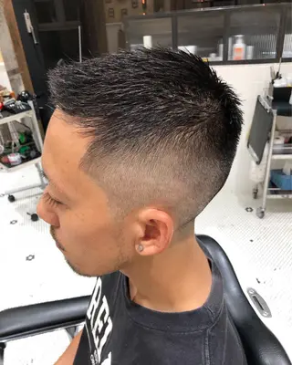 ショート メンズ THE AWESUM所属・メンズスタイル強化中 TONNY（トニー）のヘアスタイル