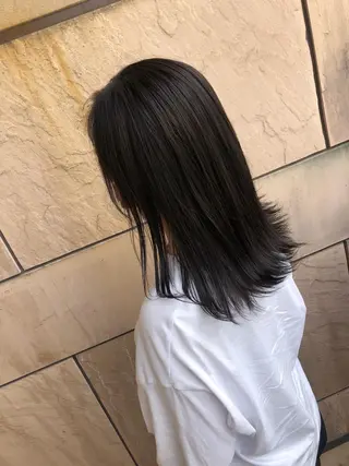 セミロング 髪質改善 MAKIのヘアスタイル