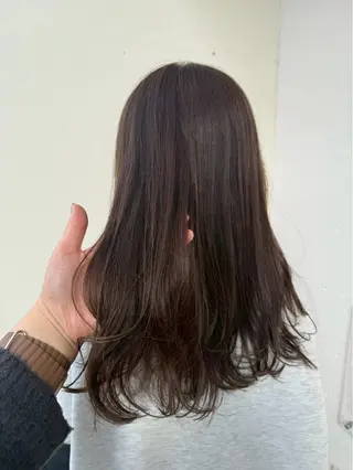 カラー 林 杏夏のヘアスタイル