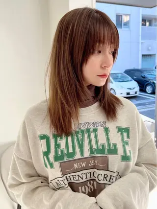 ミディアム レイヤーカット/艶カ ラー/chihiroのヘアスタイル