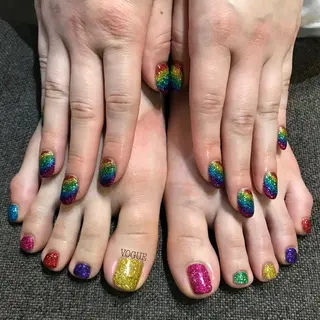 ネイル VOGUE ×SWANのネイルデザイン