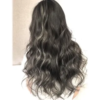 ロング カラー 井上 一平のヘアスタイル