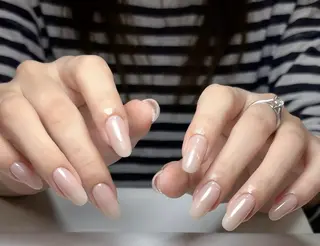 ネイル 高木 維麗絲のネイルデザイン